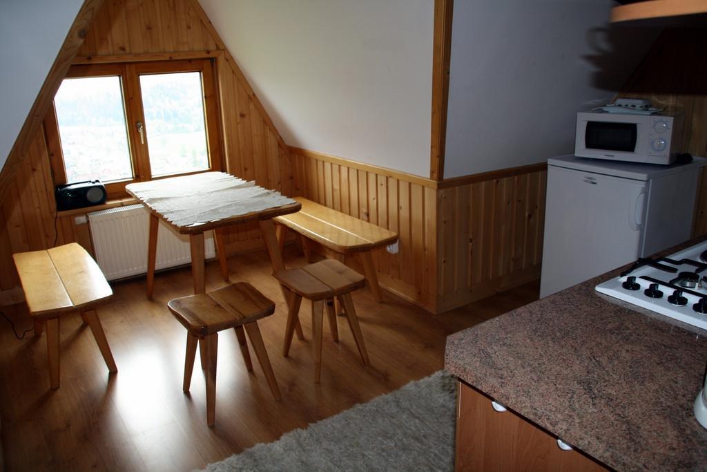 Apartamenty- Mieszkania Wakacyjne Czarna Góra Habitación foto